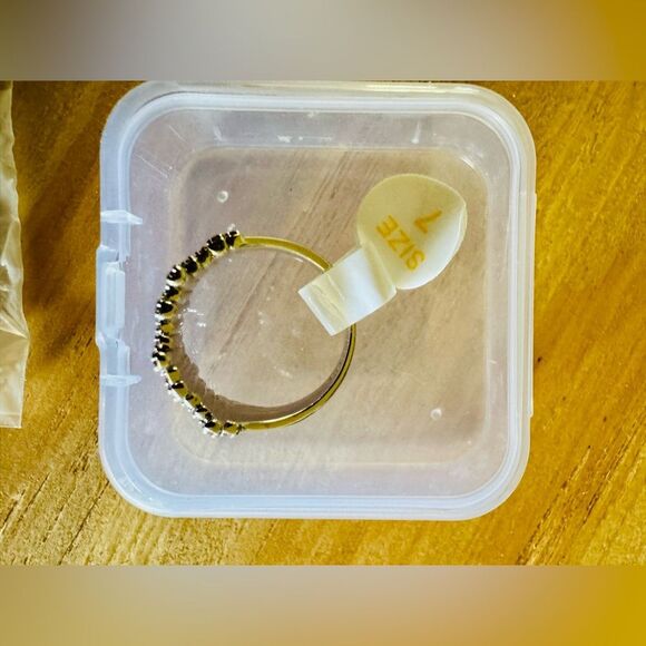 Bomb Party OG 2025 RG41269 Lab Pink Corundum on Rhodium Plating Sz 7. - Picture 3 of 4